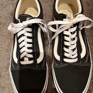 Vans Old Skool Black and White Men'sBoys Sneakers